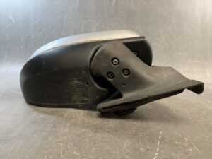 MAZDA DEMIO DE DEJFS DE3FS DE5FS Genuine Door Mirror / ISHIZAKI 525 526 / Right Side x1