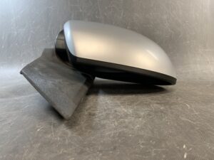 MAZDA DEMIO DE DEJFS DE3FS DE5FS Genuine Door Mirror / ISHIZAKI 525 526 / Right Side x1