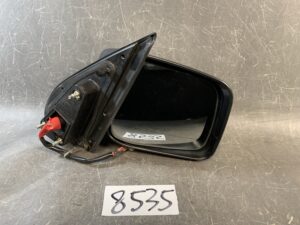 NISSAN CARAVAN VW6E26 Genuine Door Mirror/ MURAKAMI 8584 8578/ Right Side x1