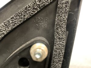 TOYOTA PREMIO ZZT245 Genuine Door Mirror / Right Side x1