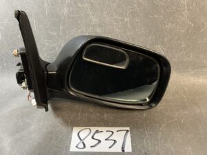 TOYOTA PREMIO ZZT245 Genuine Door Mirror / Right Side x1