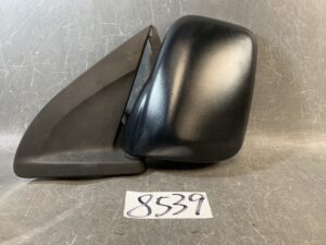 NISSAN URVAN NV350 CARAVAN E26 Genuine Door Mirror 026733 028070 Left Side x1