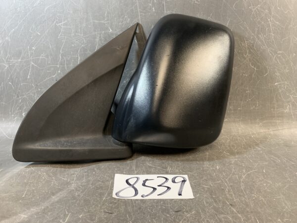 NISSAN URVAN NV350 CARAVAN E26 Genuine Door Mirror 026733 028070 Left Side x1 » JDM-PARTS NZ