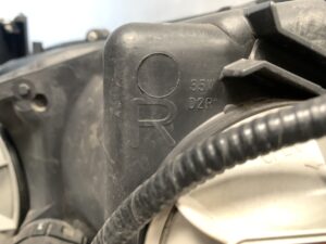 HONDA STREAM RN6 Genuine HID Headlight / KOITO 100-22652/ Right Side x1