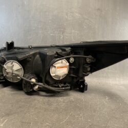 HONDA STREAM RN6 Genuine HID Headlight / KOITO 100-22652/ Right Side x1