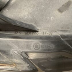 TOYOTA IPSUM ACM21 Genuine Headlight /KOITO 44-32 / Right Side x1
