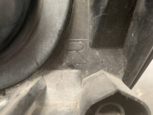 TOYOTA IPSUM ACM21 Genuine Headlight /KOITO 44-32 / Right Side x1