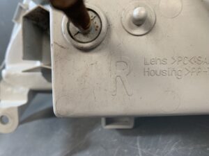 NISSAN SERENA C24 Genuine Headlight / ICHIKOH 1658/ Right Side x1