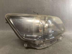 TOYOTA COROLLA RUMION NZE151 Genuine HID Headlight / ICHIKOH 12-540/ Right Side x1