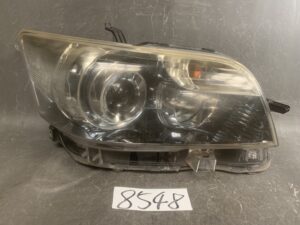 TOYOTA COROLLA RUMION NZE151 HID Headlight ICHIKOH 12-540 Right Side x1