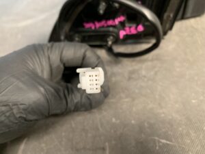 NISSAN LEAF AZE0 Genuine Door Mirror Right Side x1