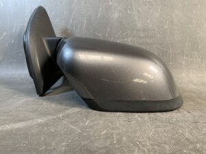 NISSAN LEAF AZE0 Genuine Door Mirror Right Side x1