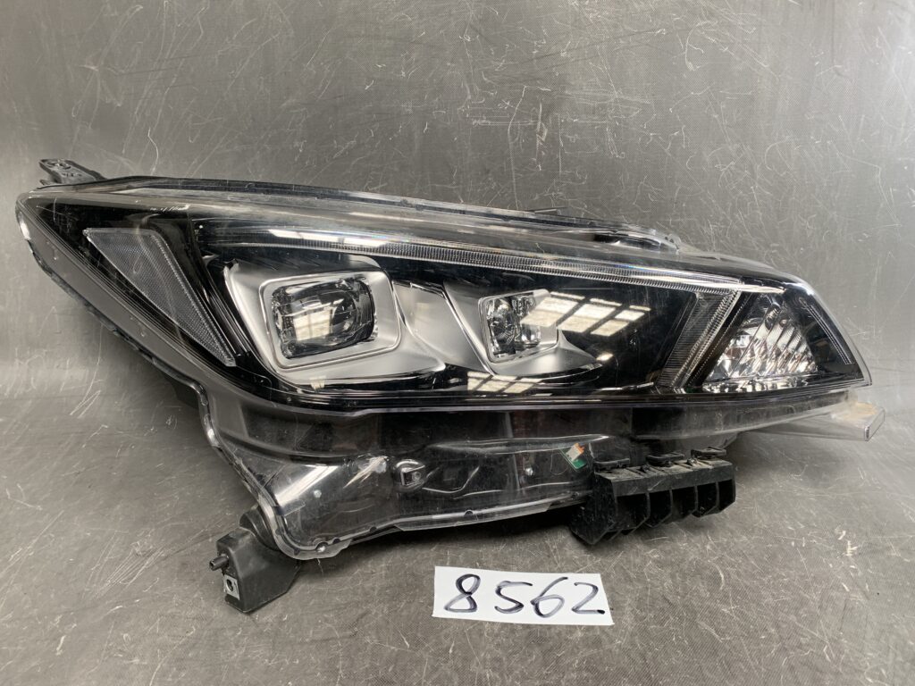 NISSAN LEAF ZE1 LED Headlight 1954 Right Side x1 » NZ$891.95 » JDM