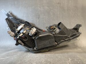 SUBARU LEGACY BR BM BRM BR9 BM9 HID Headlight / KOITO 100-20061 / Left Side x1