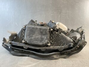 SUBARU LEGACY BP5 HID HEADLIGHT Head light KOITO 100-20791 RIGHT Side x1