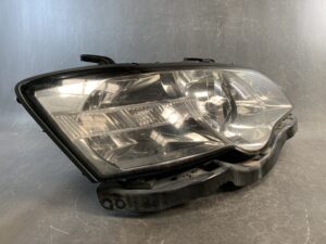 SUBARU LEGACY BP5 HID HEADLIGHT Head light KOITO 100-20791 RIGHT Side x1