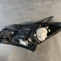 HONDA FREED GB GB3 GB4 Genuine HID Headlight / KOITO 100-62054 / Right Side x1HONDA FREED GB GB3 GB4 Genuine HID Headlight / KOITO 100-62054 / Right Side x1