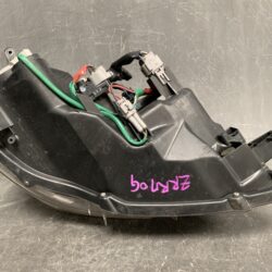 TOYOTA VOXY ZRR70 Genuine Headlight KOITO 28-224 Left Side x1