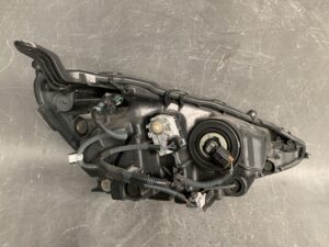 TOYOTA AQUA Prius C NHP10 Genuine Headlight KOITO 52-247 Left Side x1