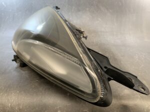 MAZDA DE DE3AS DE3FS DE5FS Genuine Headlight STANLEY P6514 Left Side x1