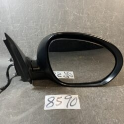 NISSAN JUKE NF15 Genuine Door Mirror 023362 Right Side x1