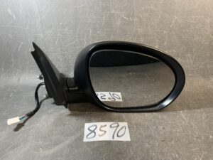 NISSAN JUKE NF15 Genuine Door Mirror 023362 Right Side x1