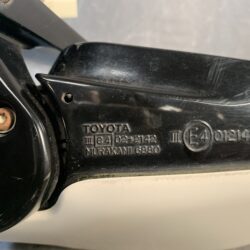 TOYOTA ESTIMA ACR30 Genuine Door Mirror Murakami 6880 Right Side x1