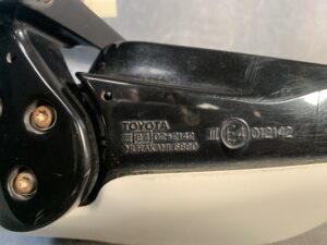 TOYOTA ESTIMA ACR30 Genuine Door Mirror Murakami 6880 Right Side x1