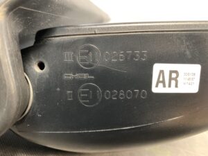 NISSAN NV350 CARAVAN E26 Genuine Door Mirror 026733 028070 Right Side x1