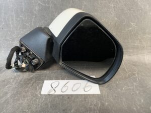 NISSAN NOTE E12 NE12 Genuine Door Mirror / 2037 5002 / Right Side x1