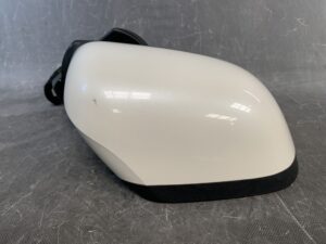 NISSAN NOTE E12 NE12 Genuine Door Mirror / 2037 5002 / Right Side x1