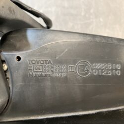 TOYOTA Corolla Rumion NZE151 Genuine Door Mirror With Indicator Murakami 8320 / 8628 Right Side x1