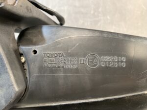 TOYOTA Corolla Rumion NZE151 Genuine Door Mirror With Indicator Murakami 8320 / 8628 Right Side x1