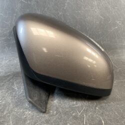 MITSUBISHI DELICA D2 MB15S Genuine Door Mirror With Indicator 82K4 Right Side x1