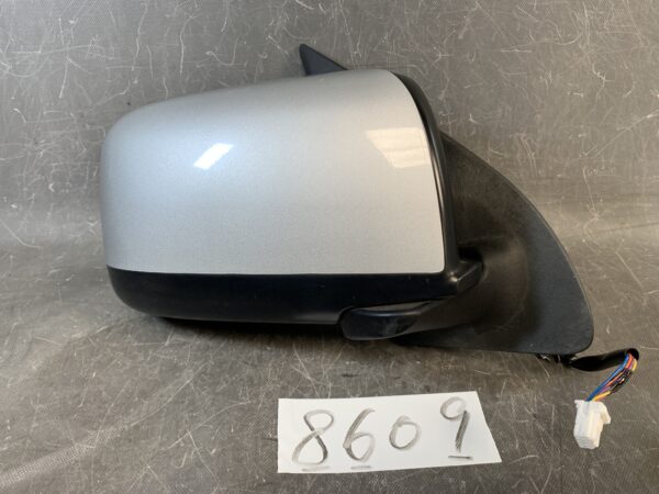 NISSAN URVAN NV350 CARAVAN E26 Door Mirror 8584 8578 G034 Right Side x1 » JDM-PARTS NZ