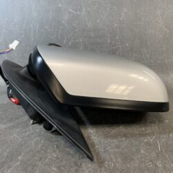 NISSAN CARAVAN VW6E26 Genuine Door Mirror/ MURAKAMI 8584 8578/ Right Side x1