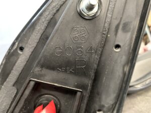 NISSAN CARAVAN VW6E26 Genuine Door Mirror/ MURAKAMI 8584 8578/ Right Side x1