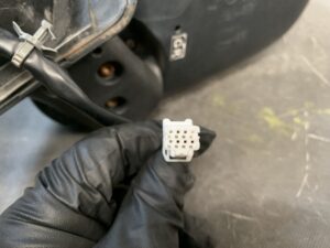 NISSAN CARAVAN VW6E26 Genuine Door Mirror/ MURAKAMI 8584 8578/ Right Side x1