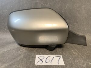 MAZDA PREMACY CREW Door Mirror ISHIZAKI 521 522 / C235 Right Side x1