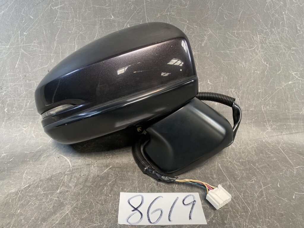 HONDA SHUTTLE GK8 GK9 HYBRID GP7 GP8 Door Mirror M62 037576 / T5A