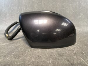 HONDA SHUTTLE GK8 GK9 GP7 GP8 Genuine Door Mirror 037576 Right Side x1