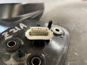 MITSUBISHI COLT Z21A Genuine Door Mirror 6A27 Right Side x1