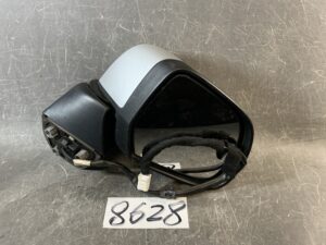 NISSAN NOTE E12 NE12 Genuine Door Mirror 2037 5002 Right Side x1
