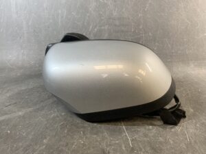 NISSAN NOTE E12 NE12 Genuine Door Mirror 2037 5002 Right Side x1