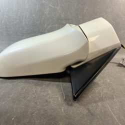 NISSAN ELGRAND E51 ME51 MNE51 NE51 Genuine Door Mirror B64 / Left Side x1