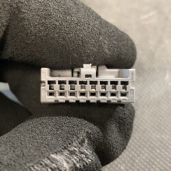 NISSAN ELGRAND E51 ME51 MNE51 NE51 Genuine Door Mirror B64 / Left Side x1