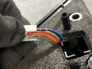 SUZUKI SOLIO BANDIT / MITSUBISHI DELICA D2 MB15S Genuine Door Mirror with Indicator 82k4 / Z7T Left Side x1