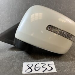 SUZUKI SOLIO MITSUBISHI DELICA D2 Door Mirror with Indicator 82k4 Left Side x1