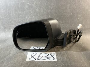 NISSAN LEAF ZE0 AZE0 Genuine Door Mirror / 10098 / Left Side x1