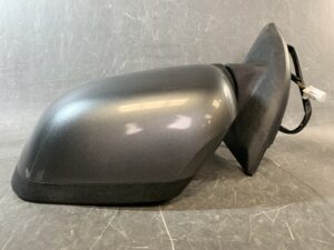 NISSAN LEAF ZE0 AZE0 Genuine Door Mirror / 10098 / Left Side x1